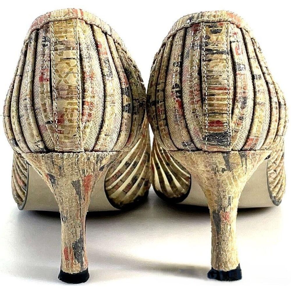 Vintage J. Renee' "Addison" Gold Metallic Pleated Pumps Kitten Heels Size 6.5M - Picture 3 of 7
